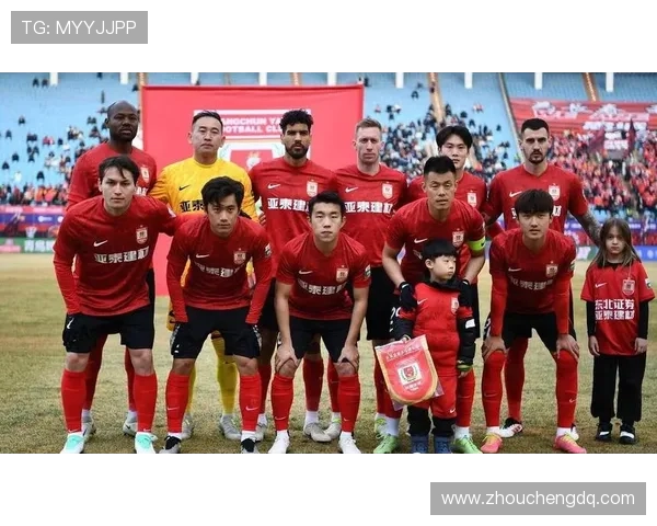 亚泰五外援齐发力五球大胜提升士气 彭欣力与卡米洛联手抢分成关键 亚泰五外援齐发力五球大胜提升士气 彭欣力与卡米洛联手抢分成关键